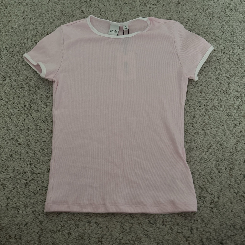 Aritzia Pink Homestretch T shirt with White Trim